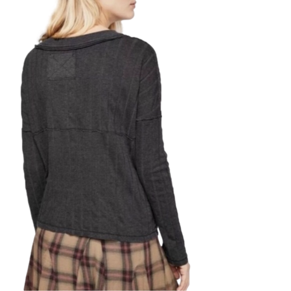 Free People Gray Long sleeve Too - Picture 2 of 6